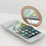 Round compact Led makeup mirror gold 9cm - 6900161 HOLLYWOOD MIRRORS