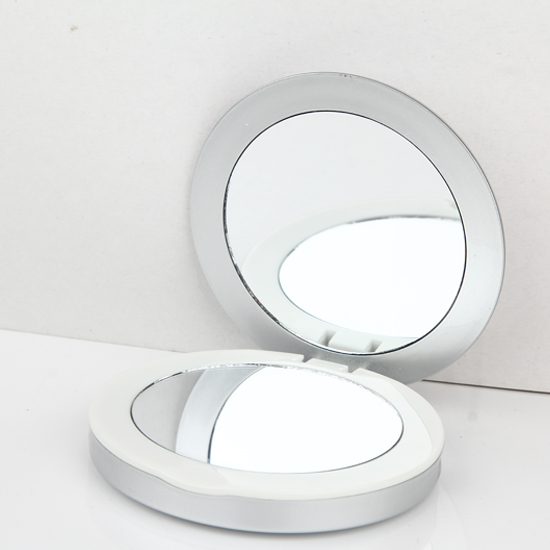 Round compact Led makeup mirror silver 9cm -6900162 HOLLYWOOD MIRRORS